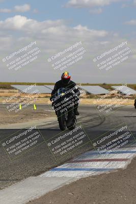 media/Nov-03-2024-TrackDaz (Sun) [[44580f4982]]/B Group/1220pm (Wheelie Bump)/